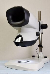 アスク井上クリニックのマンティス顕微鏡