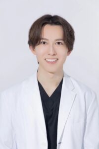 ビラビューティークリニック　大村アラン　院長