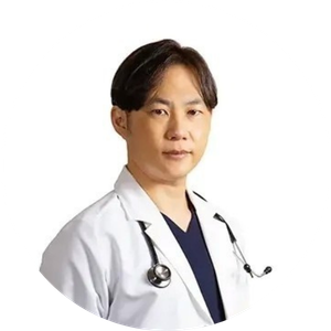 MSクリニック総院長 葉山芳貴先生